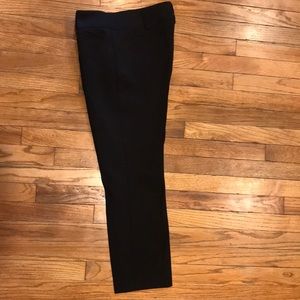 Black slacks - Size 10 Average - G111